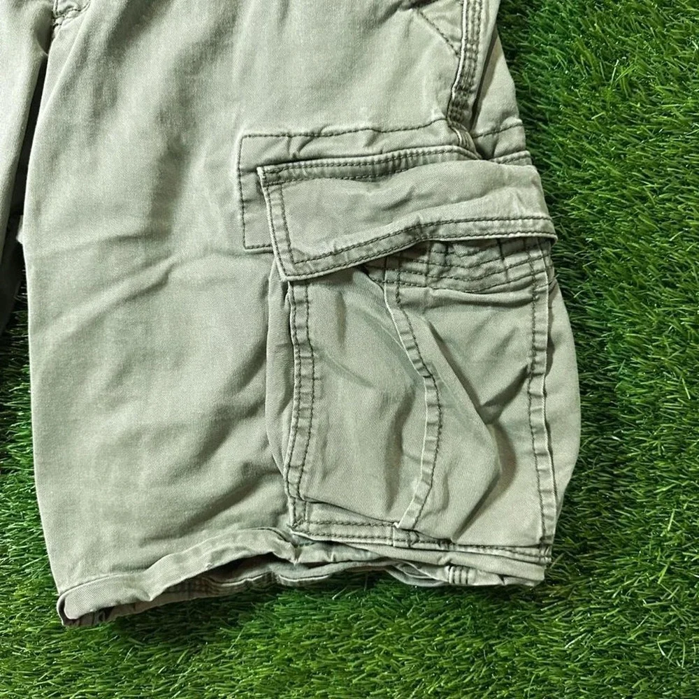 gap cargo shorts